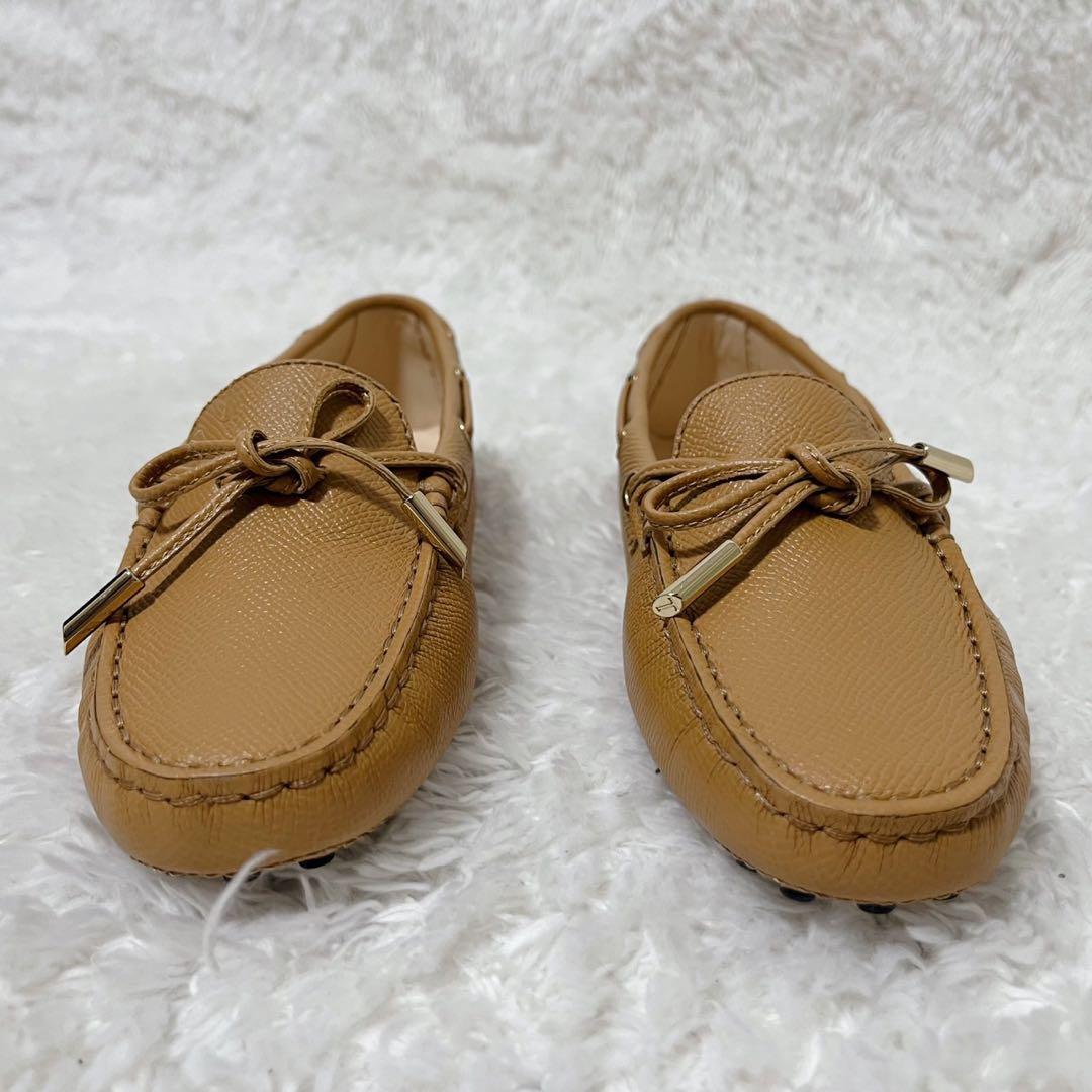 未使用級Tod’s トッズ ドライビングシューズ ゴンミーニ サフィアーノレザー