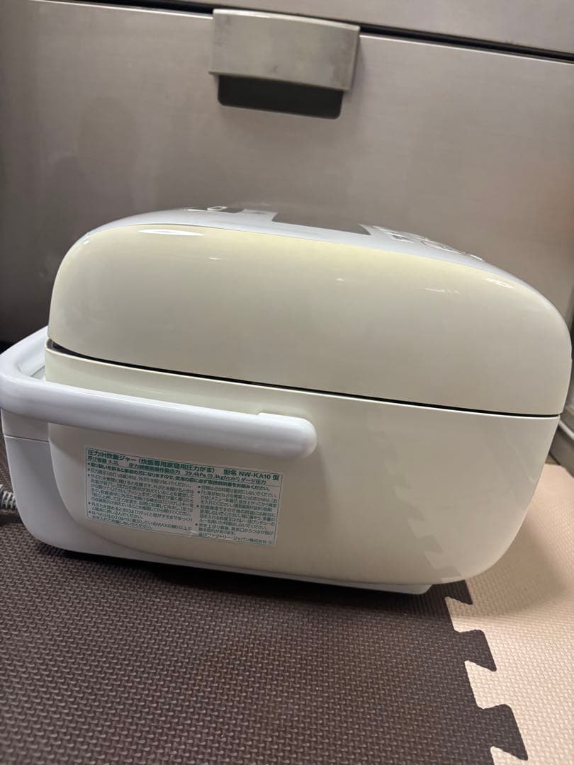 象印 圧力IH炊飯ジャー　「炎舞炊き」 NW-KA10 -2019年製