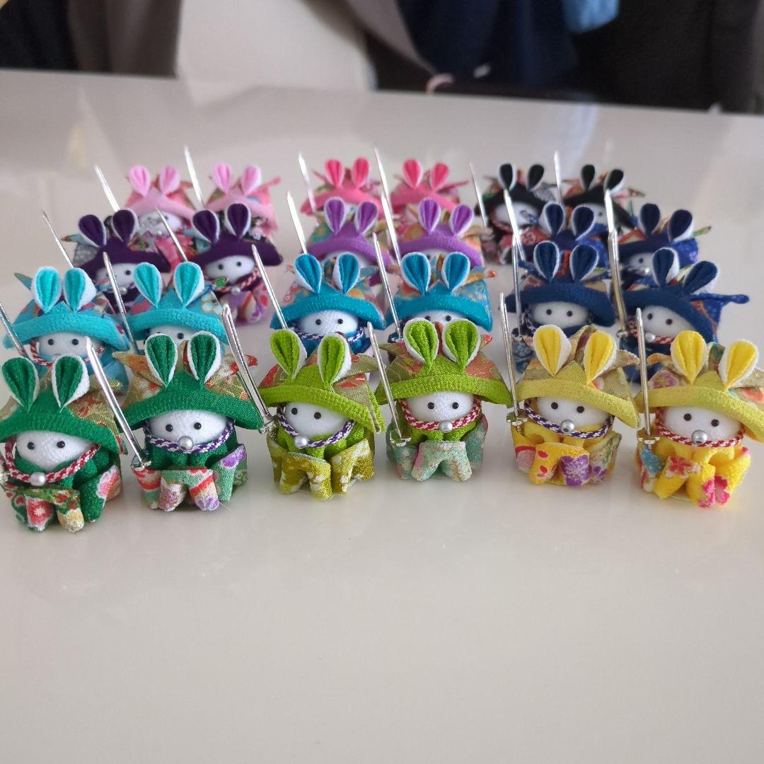 【ちぃちゃん】つまみ細工　兜うさぎさん