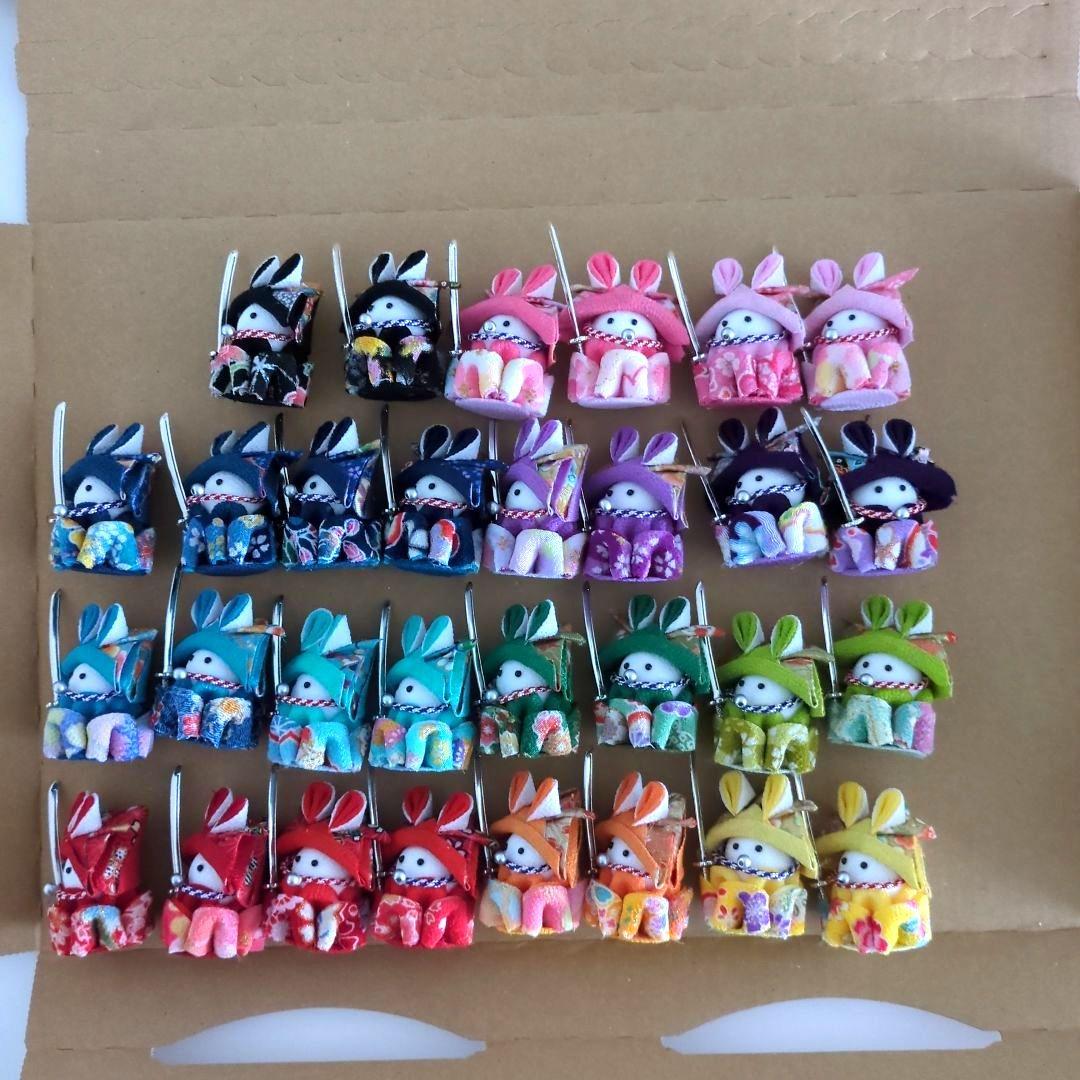 【ちぃちゃん】つまみ細工　兜うさぎさん