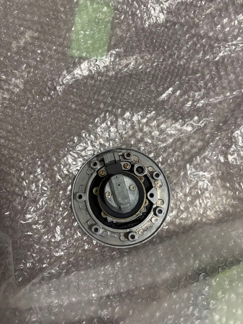 ゼファー750外装