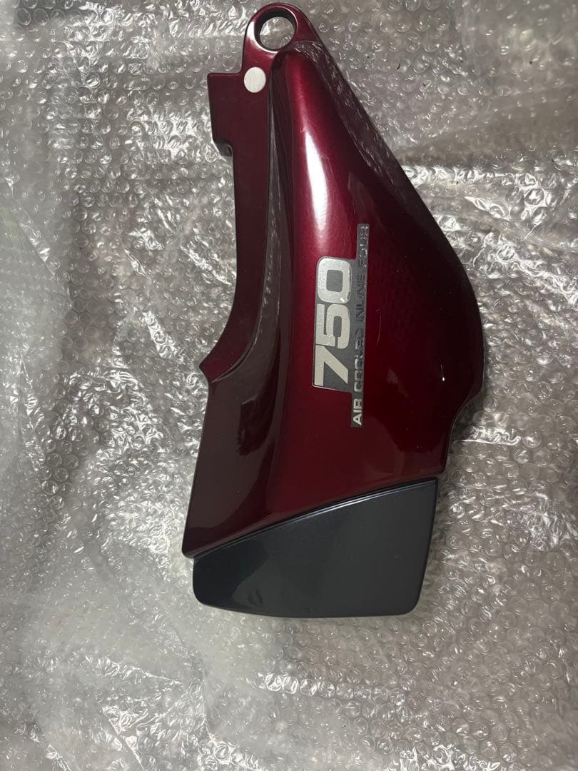 ゼファー750外装