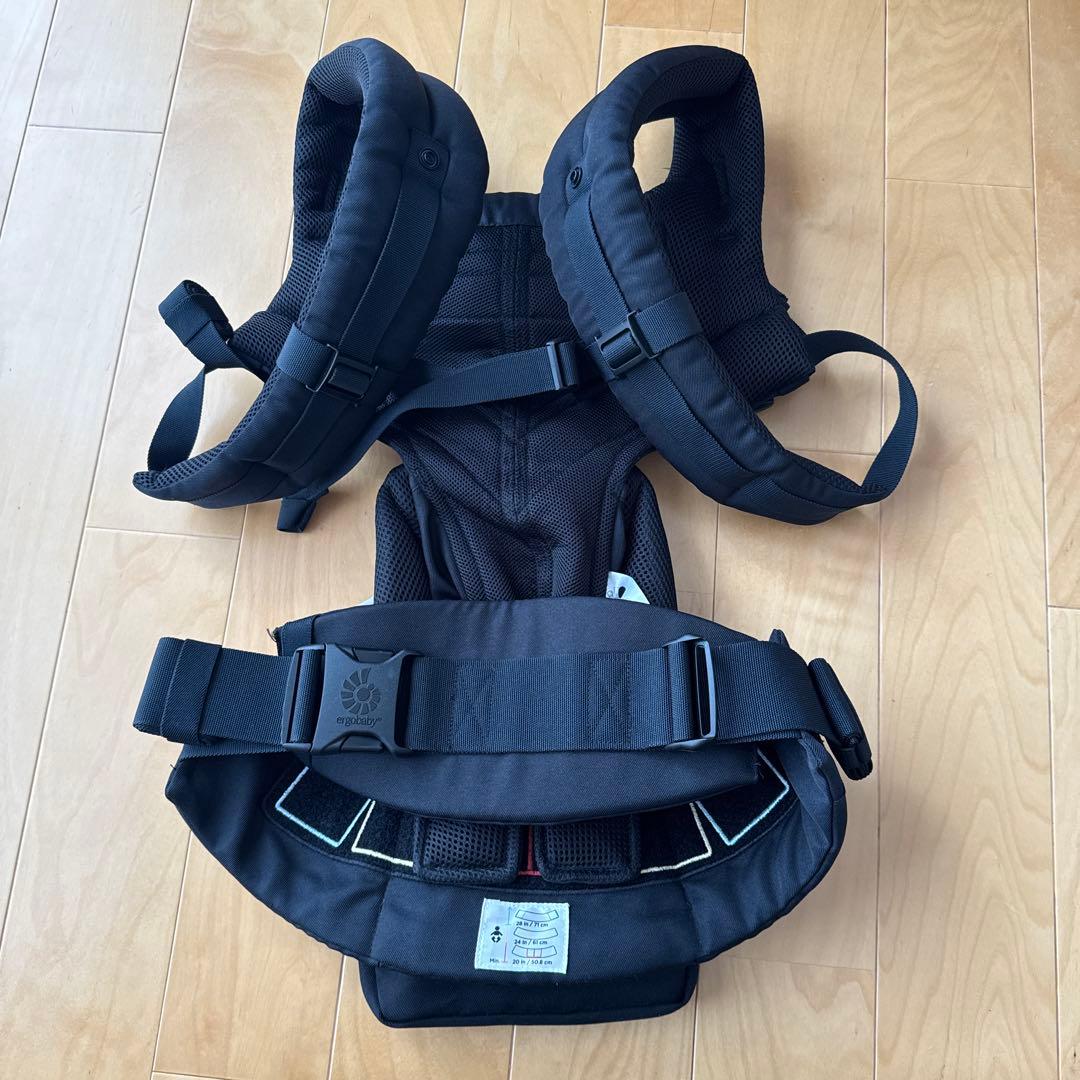 抱っこ紐　エルゴ オムニ360 クールエア