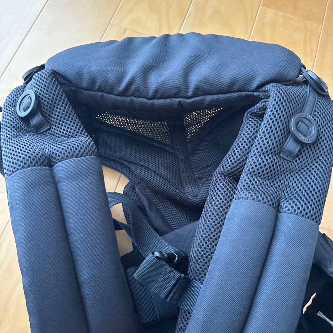 抱っこ紐　エルゴ オムニ360 クールエア