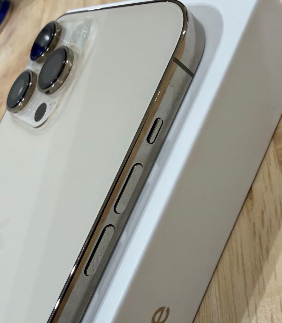 【美品】iPhone 14 ProMax ゴールド 512GB(SIMフリー）