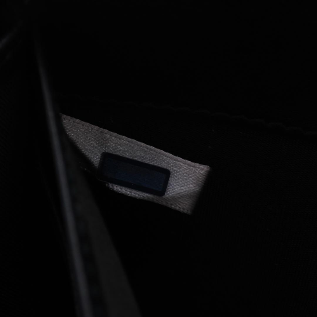 未使用品　箱・カード付き　jimmy choo 長財布　スタッズ　ブルー　限定品