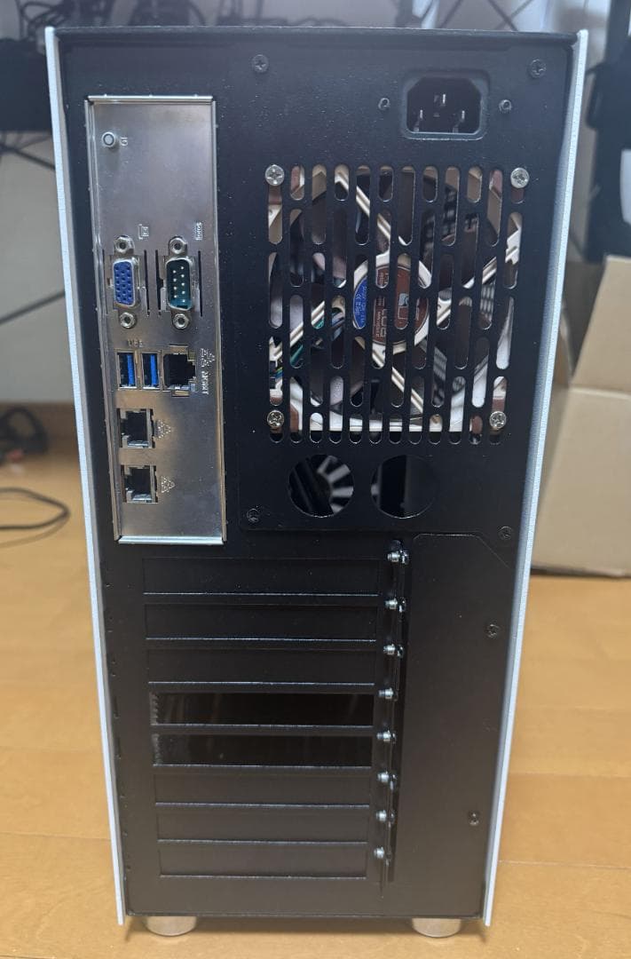 デスクトップPC EPYC7702P(64コア128スレッド) メモリ