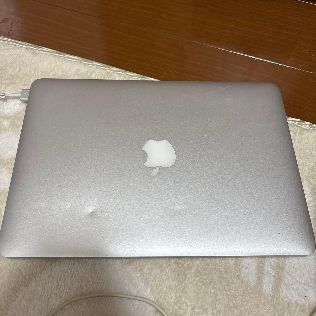 Apple Macbook Pro Mid 2014（Retina 13インチ)