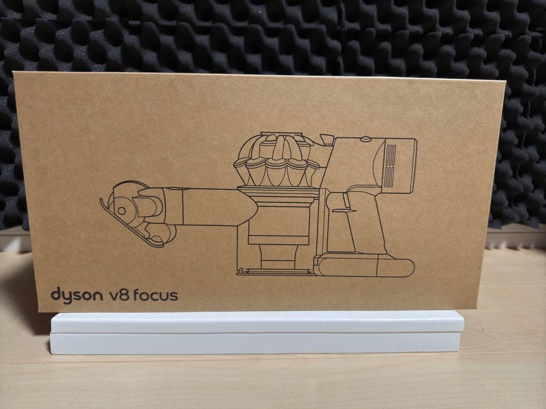 Dyson V8 focus ハンディークリーナー