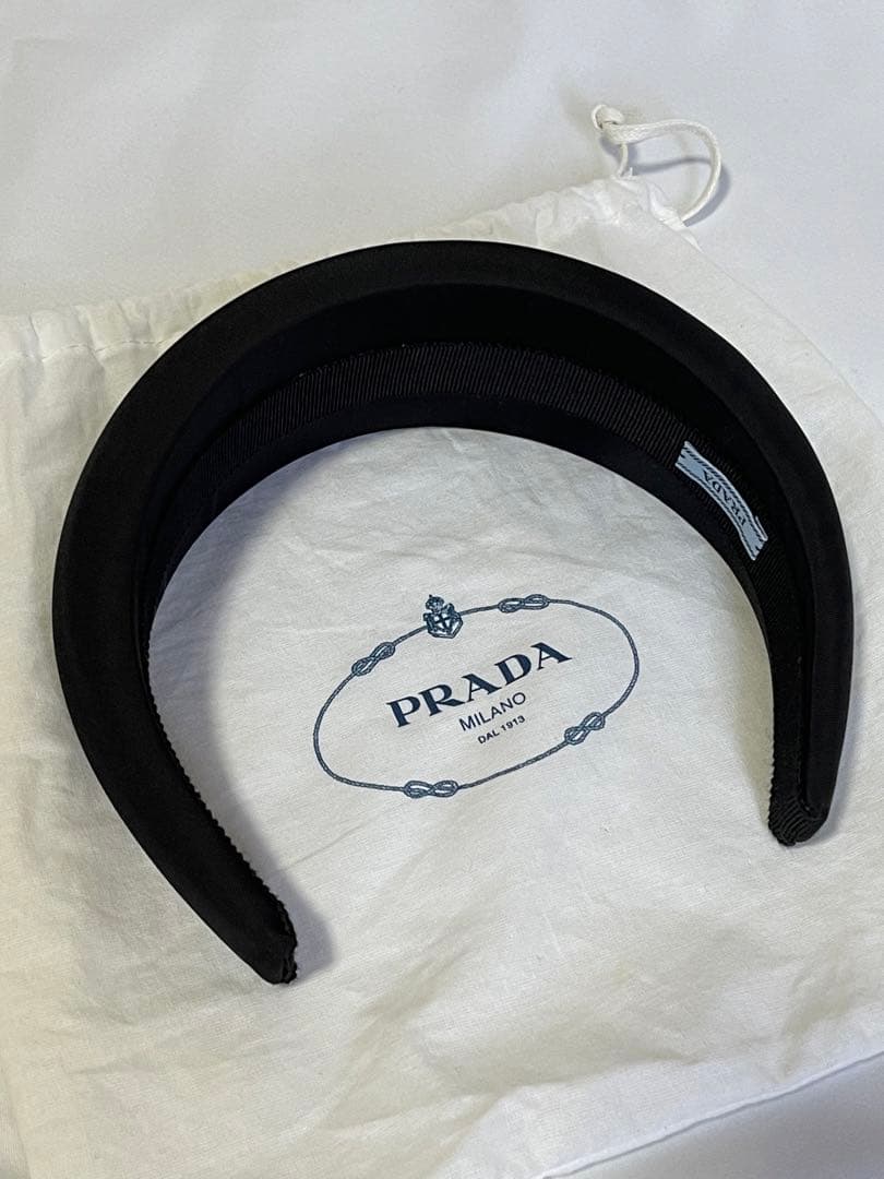 PRADA プラダ カチューシャ