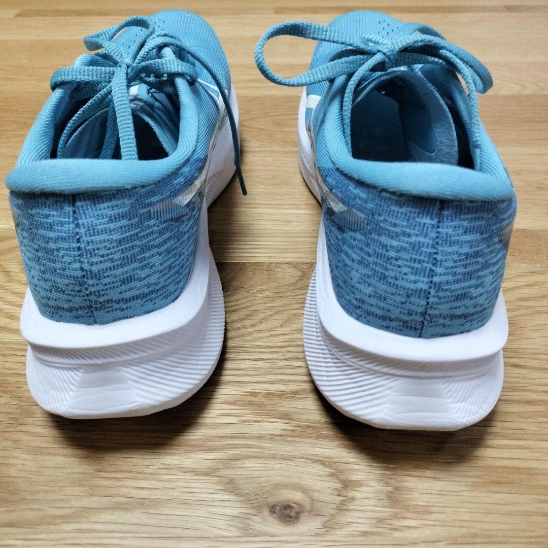 asics　マジックスピード4