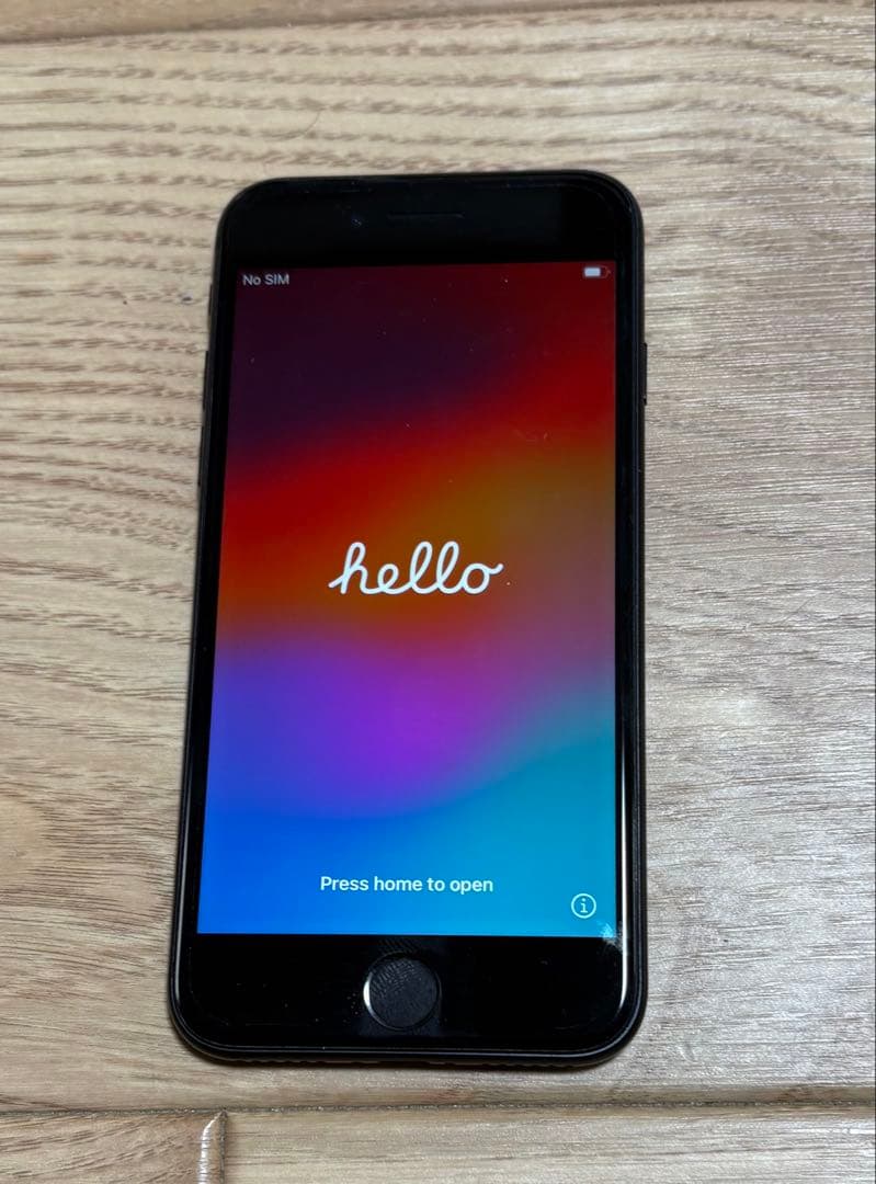 iPhone SE 第2世代　ブラック　64GB SIMフリー
