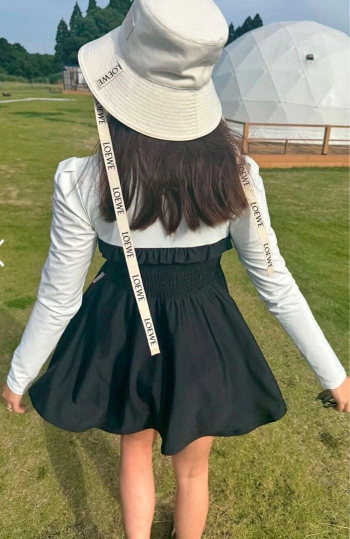 stina shirring rash guard Ｍサイズ　新品未使用未開封