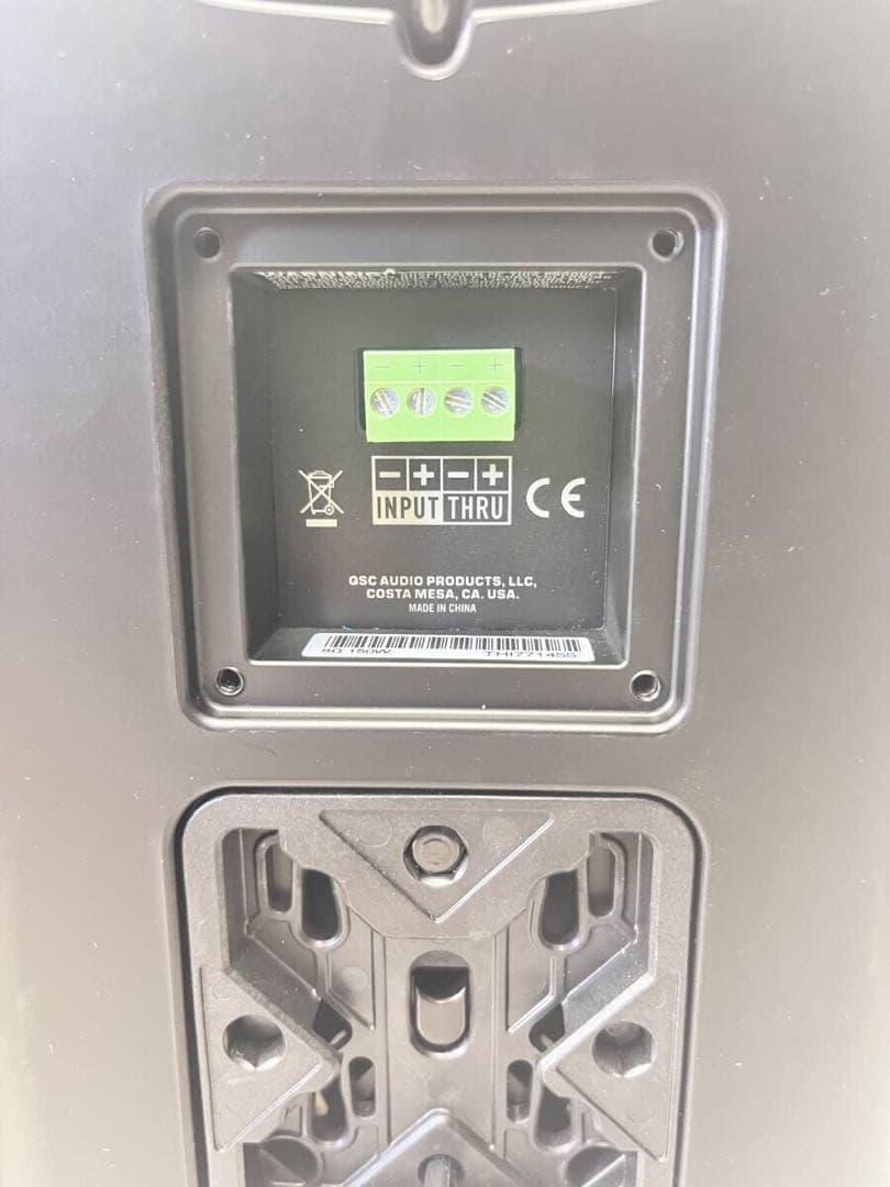 QSCオーディオ　AD-S6T　6.5インチ 2ウェイ、105°コニカル DMT