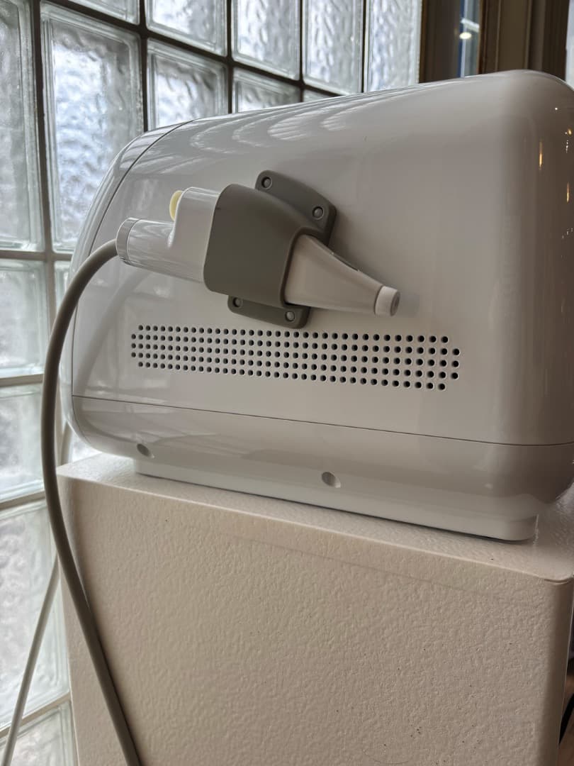 アクアドエア（ニードルレスインジェクター）＋専用美容液44個