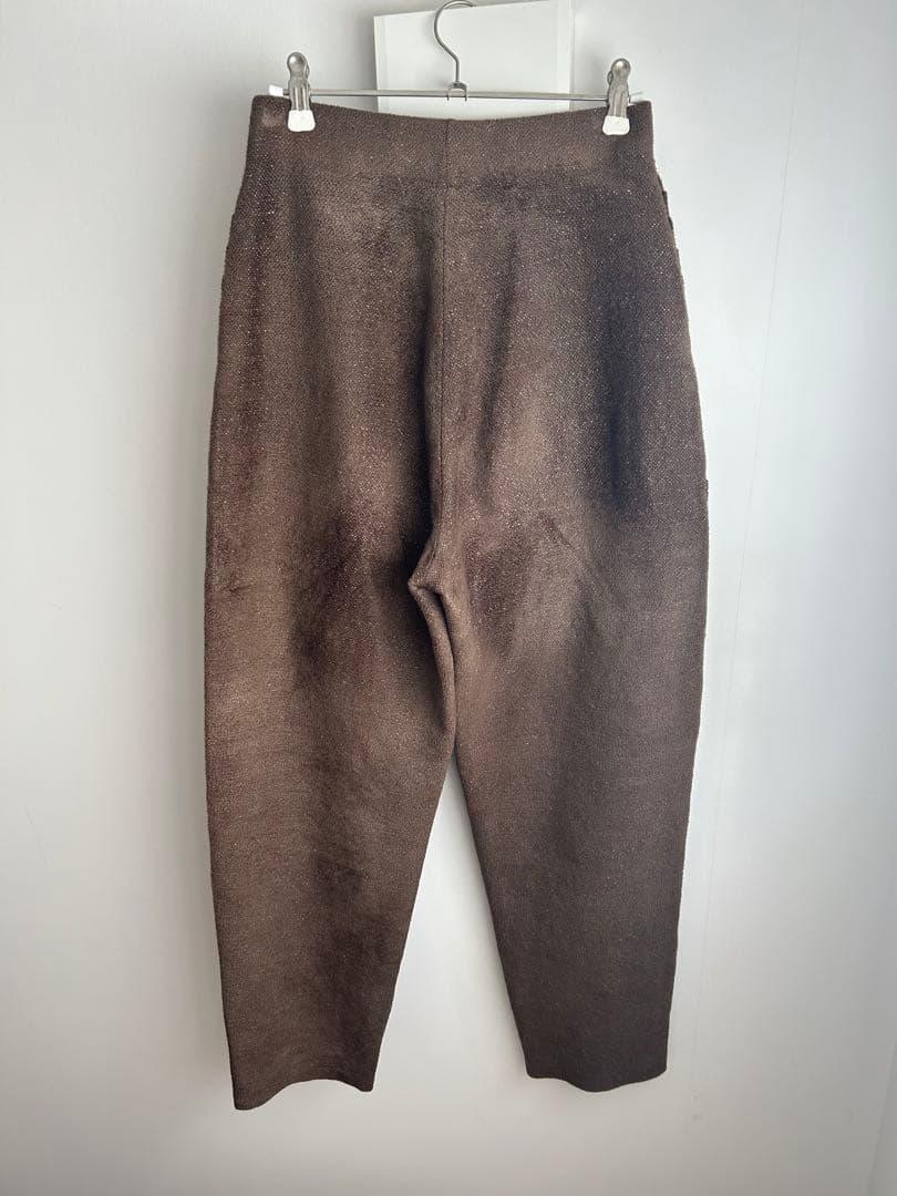 BOBOUTICボブティック 茶ブラウンテーパードパンツ