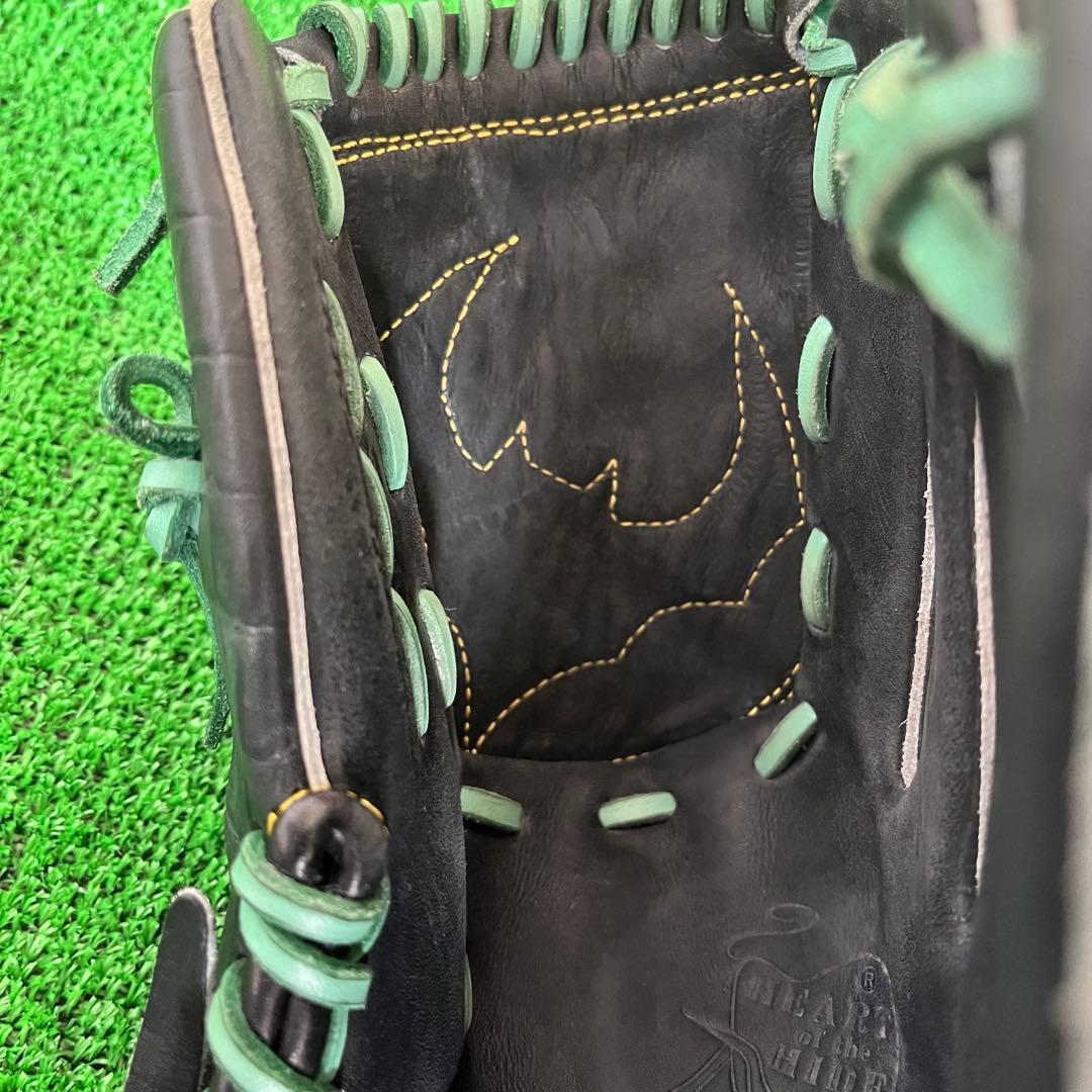 即戦力　阪神秋山モデル　ローリングス 軟式 投手用グローブ GR2NPBT21
