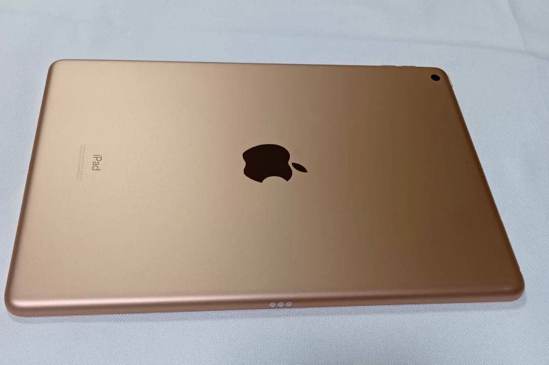 iPad 8世代 32GB WiFi ゴールド