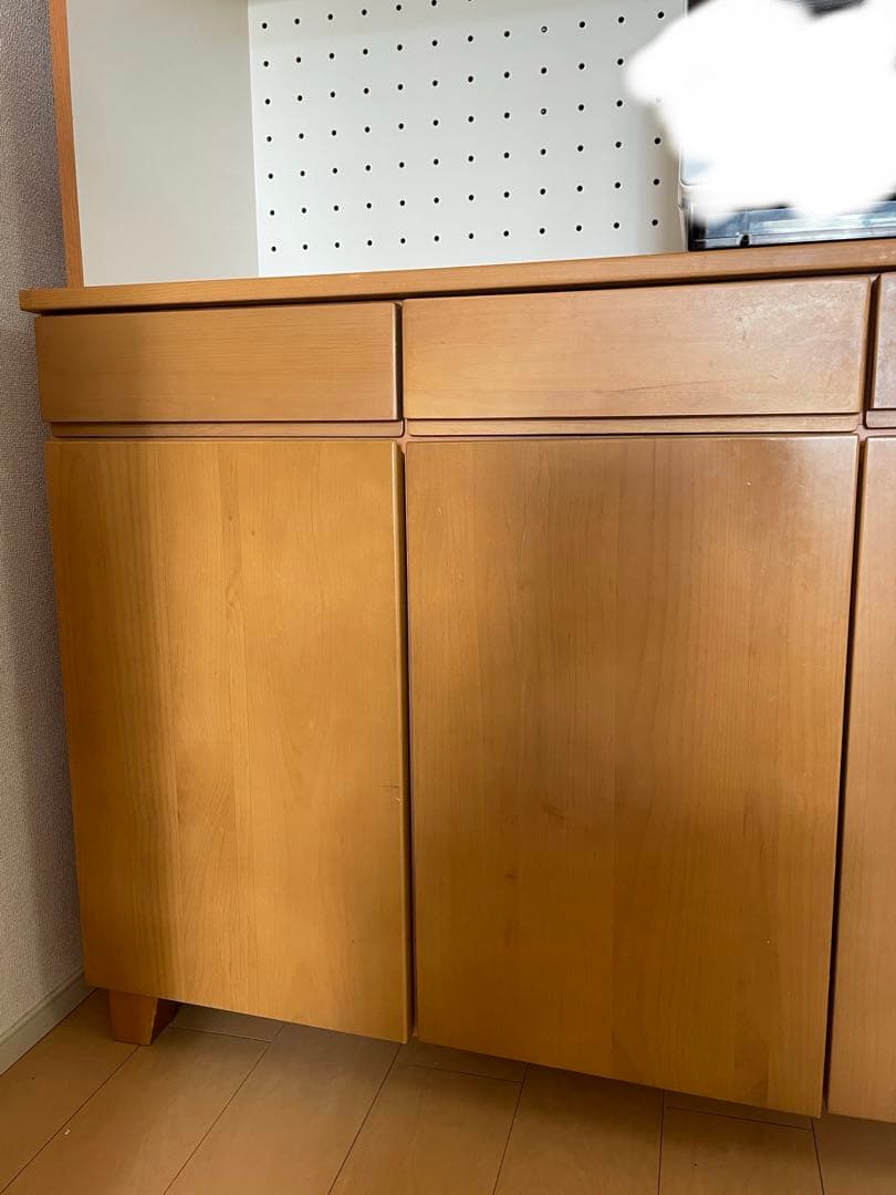 キッチンボード　食器棚　キッチン収納　カップボード　木製