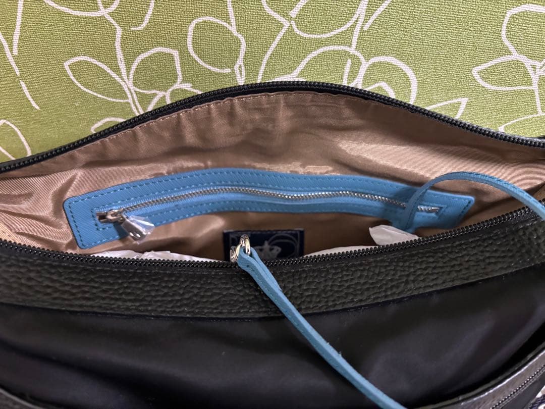 ADMJ デイビス ボディバッグ ブラック