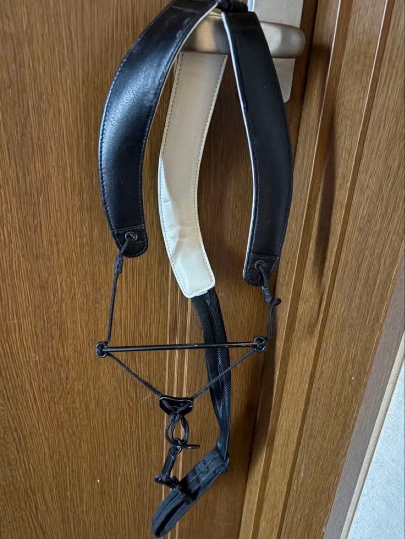 BREATHTAKING サックスストラップ 黒/白