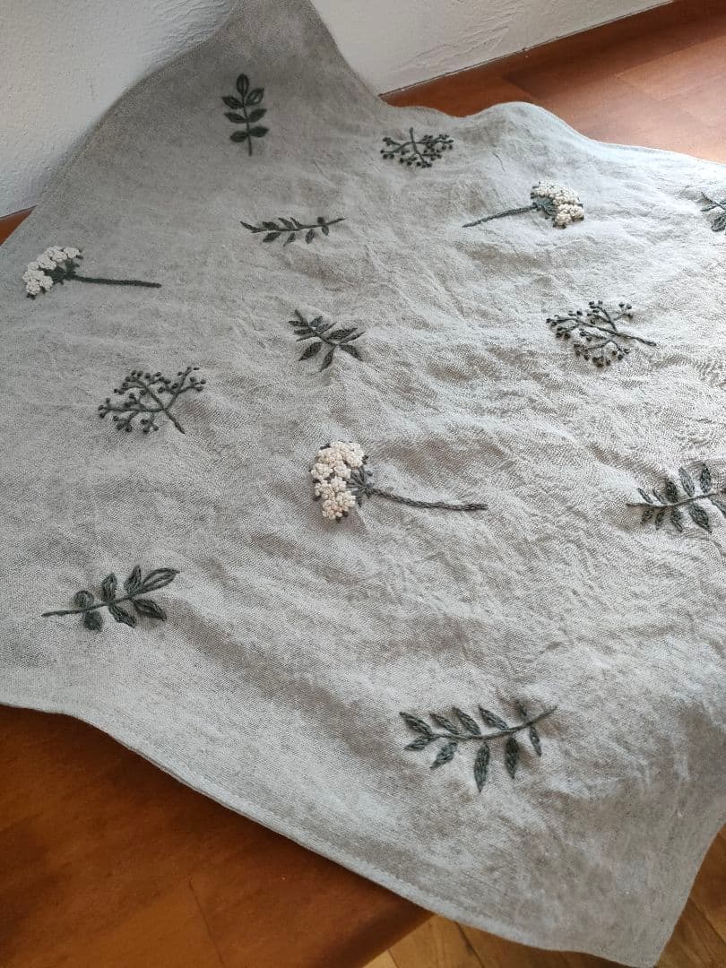 【リネン刺繍　ちゃちゃ子ページ】マルチクロス　ボートポーチ