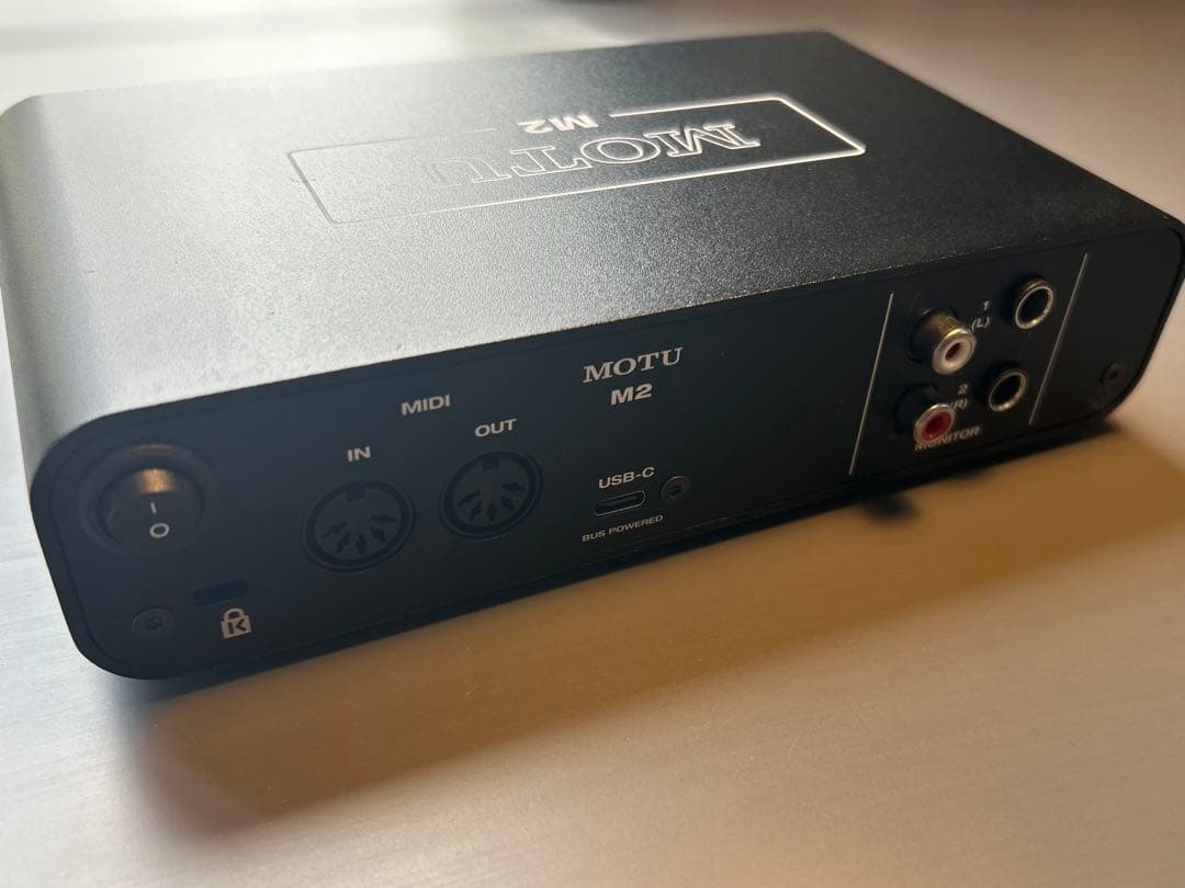 MOTU M2 オーディオインターフェイス 【元箱有り】