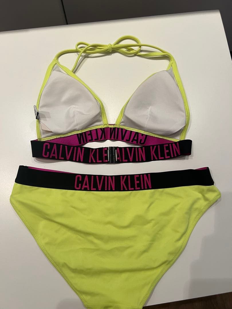 【レア】カルバンクライン ビキニ　水着