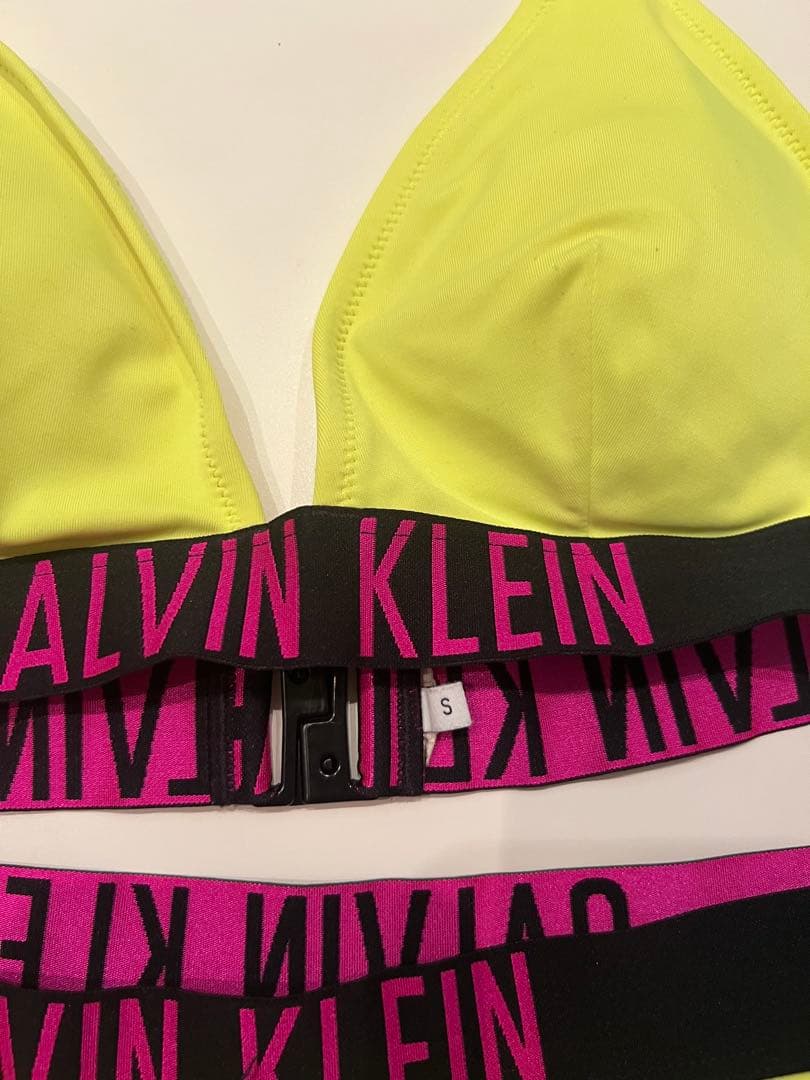 【レア】カルバンクライン ビキニ　水着