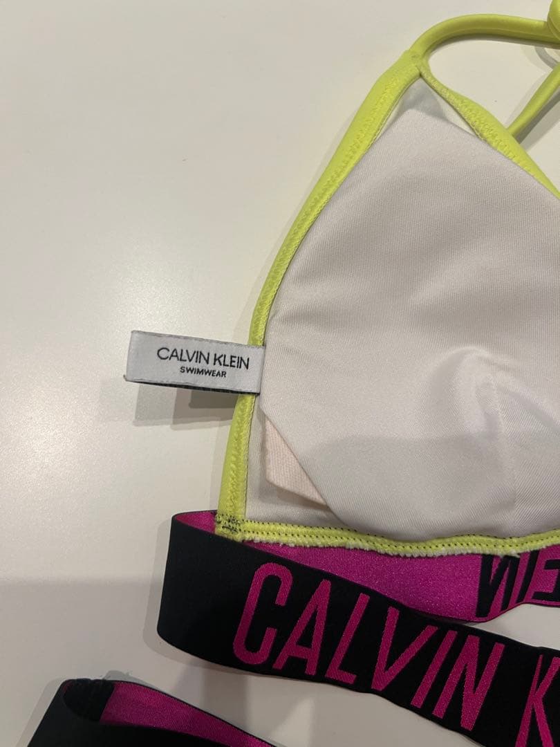 【レア】カルバンクライン ビキニ　水着