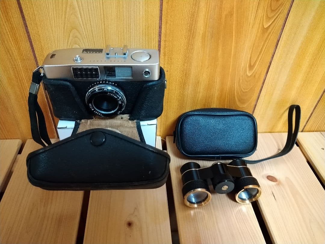 カメラ　オペラグラス