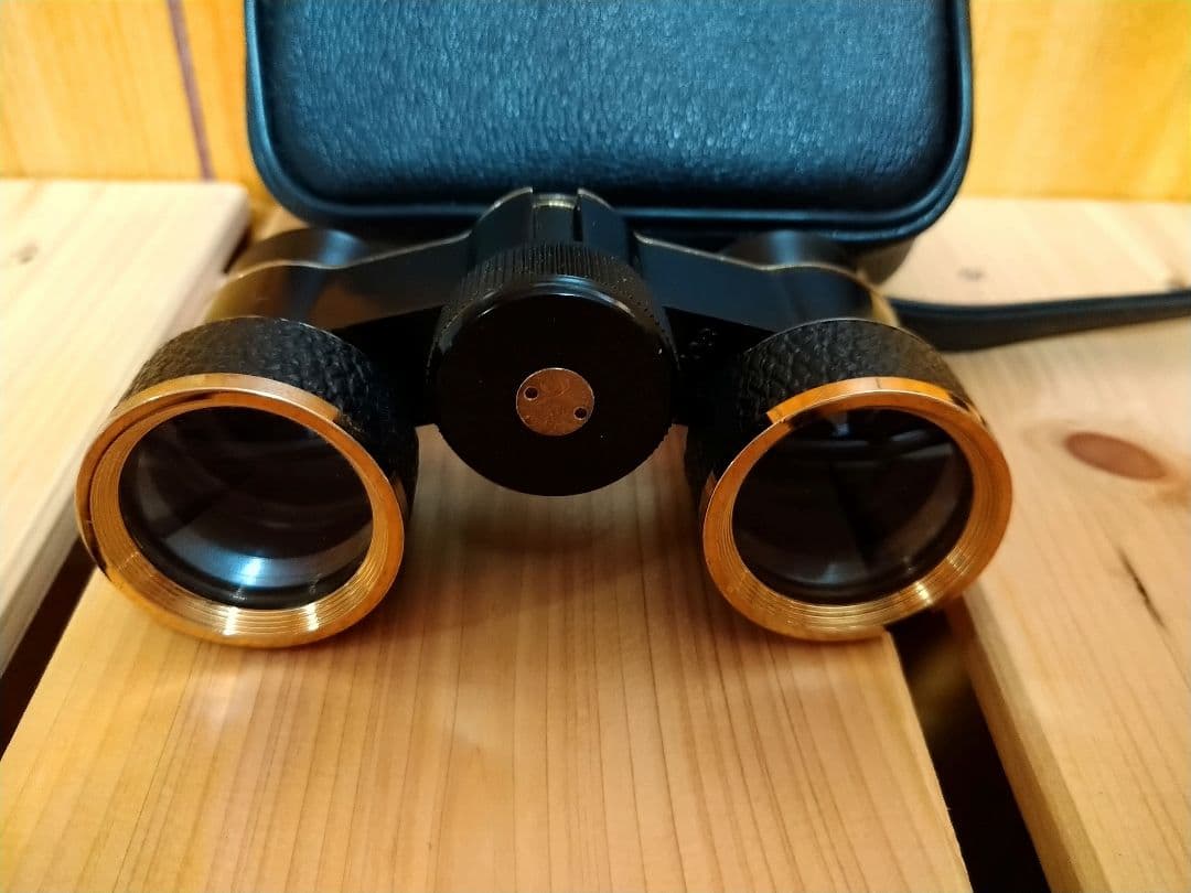 カメラ　オペラグラス
