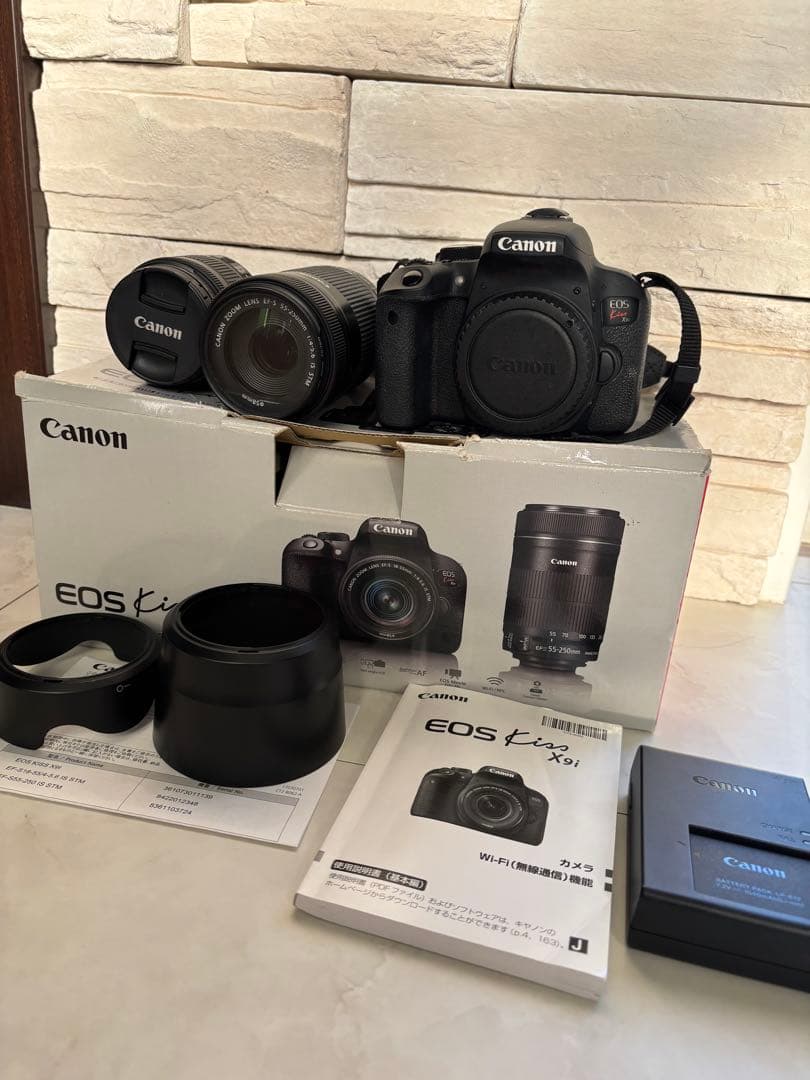 Canon EOS Kiss X9i ズームレンズ交換式デジタル一眼レフカメラ