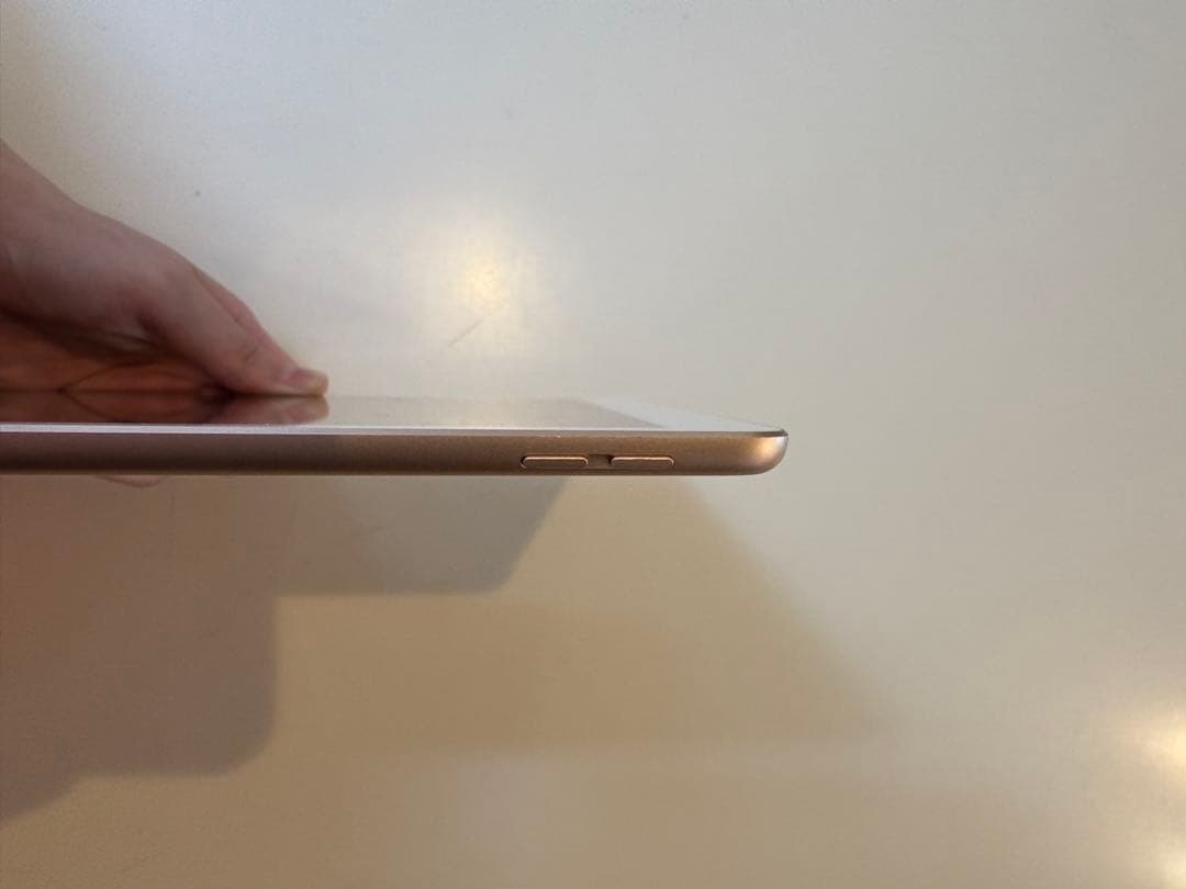 iPad 第7世代128GB ピンクWi-Fiモデル　バッテリー容量94.8%