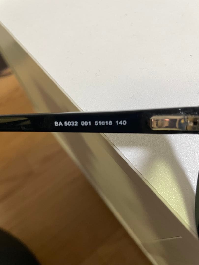 鉄*団様 BALENCIAGA キャットアイサングラス