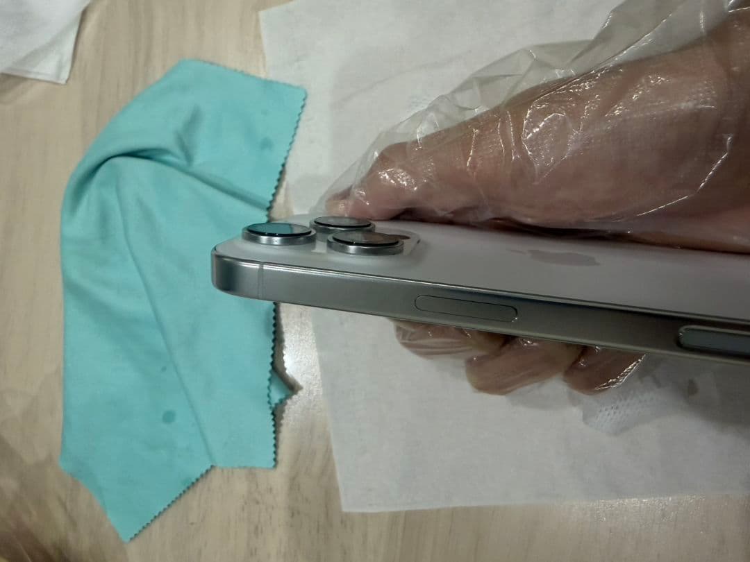 iPhone16PRO 256gb ホワイトチタニウム