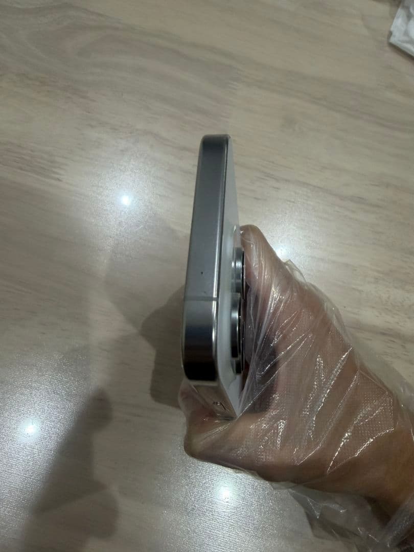 iPhone16PRO 256gb ホワイトチタニウム