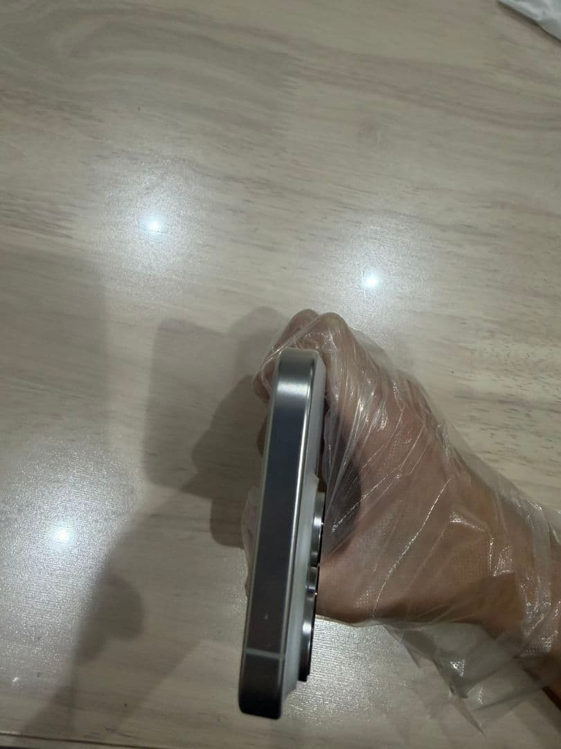 iPhone16PRO 256gb ホワイトチタニウム