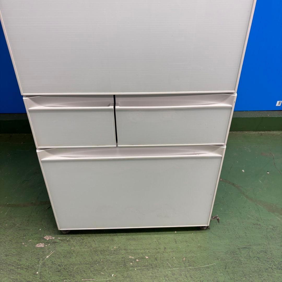 592 東芝　大型冷蔵庫　400L強　右開き　自動製氷　5ドア　ガラスパネル