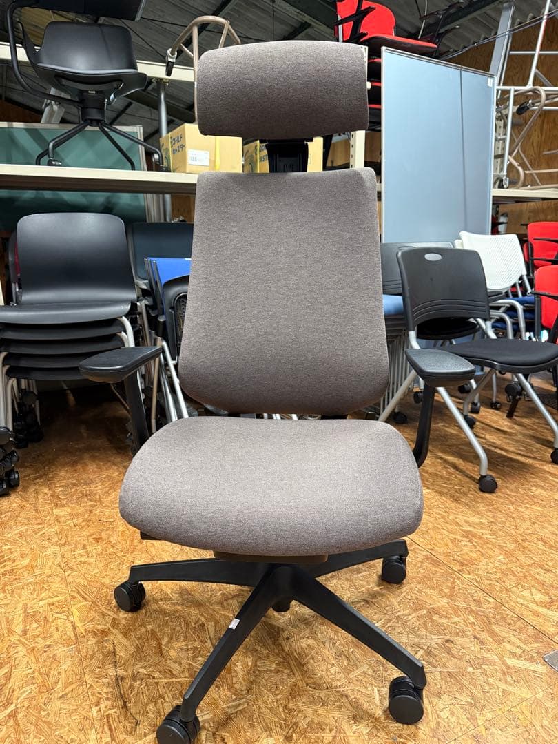 美品　コクヨ　デュオラ2 ハイバック　ヘッドレスト