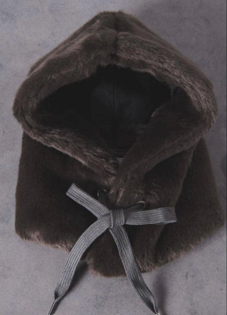 ＜KIJIMA TAKAYUKI（キジマ タカユキ）＞フェイクファー フード