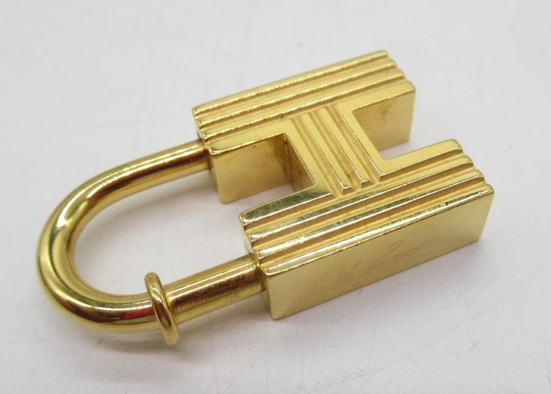 エルメス　カデナ　Hモチーフ H2000 ゴールド 中古品