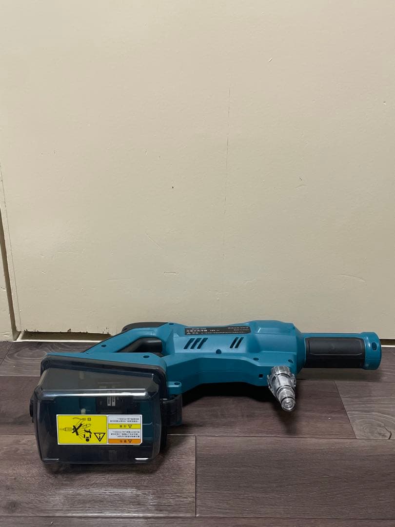 ✨新品、未使用品！✨Makita 高圧洗浄機 MHW180DZ 本体