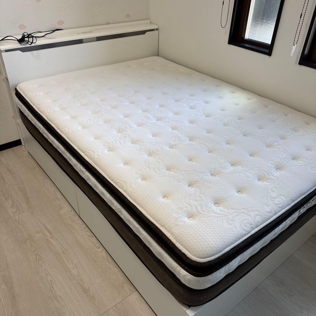 ニトリダブルベッド