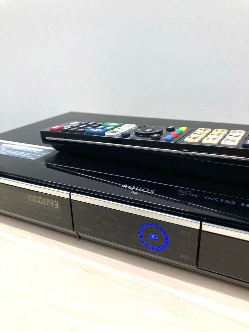 めっちゃ綺麗　シャープ　AQUOS ブルーレイ　BD-HDW 75
