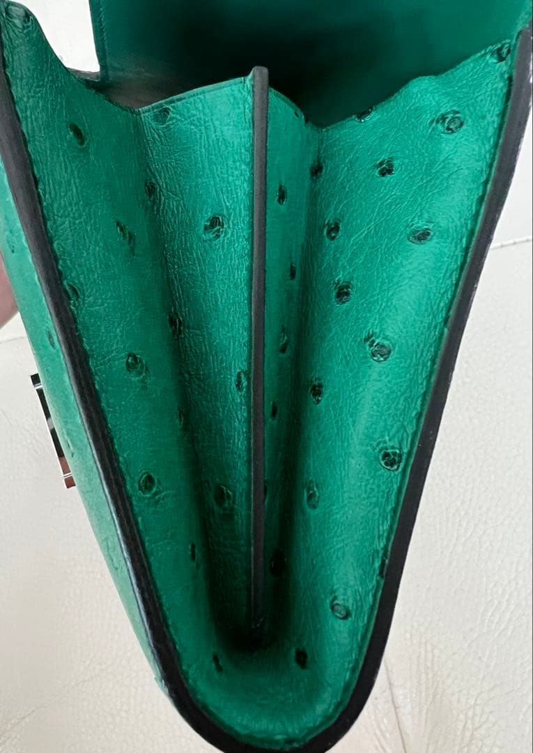 エルメス コンスタンス オーストリッチ 長財布 グリーン 良品