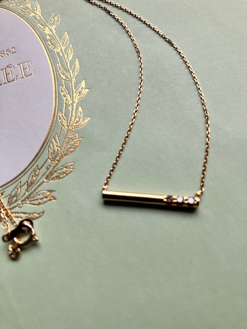 土曜日まで出品！エテ18k ゴールド バータイプネックレス