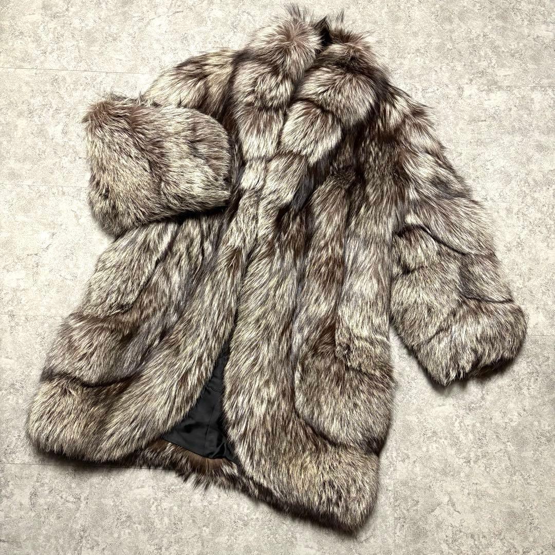 【美品】シルバーフォックス　毛皮　ファーコート ボリューム　毛並み◎　 L