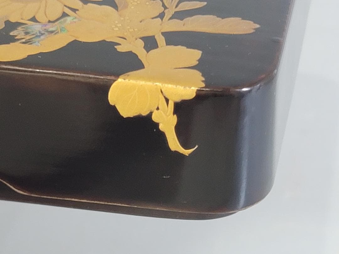 古美術 花蝶蒔絵 箱 美品