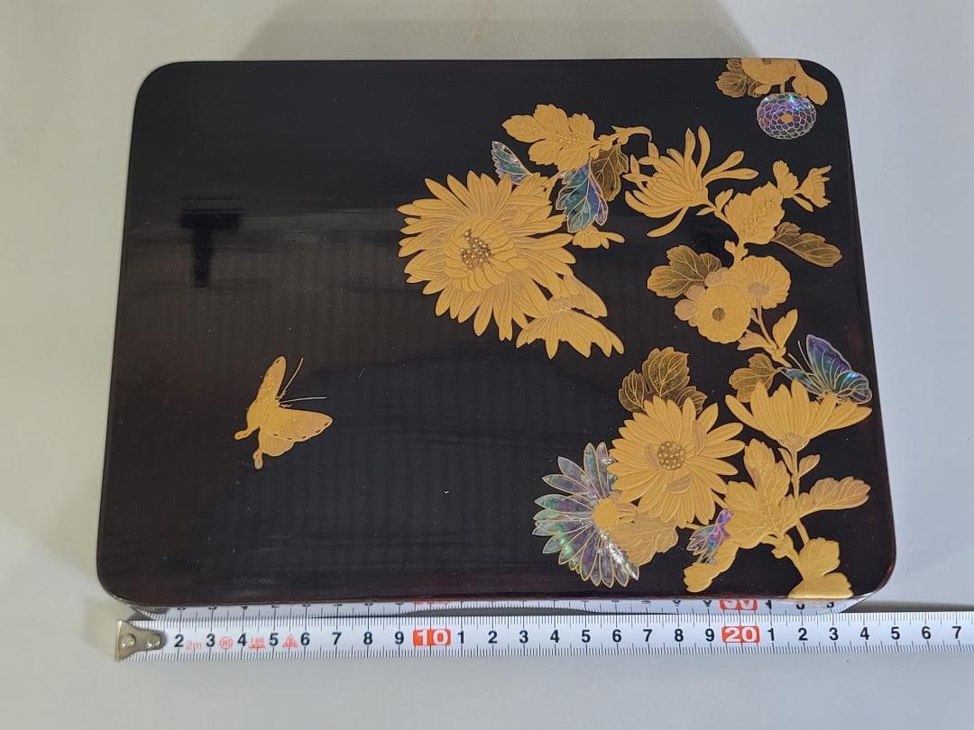 古美術 花蝶蒔絵 箱 美品